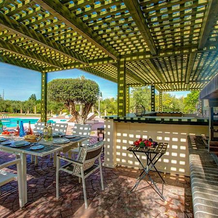 Astarte Villas - Istar Villa With Tennis Court Makhairádhon Exterior foto