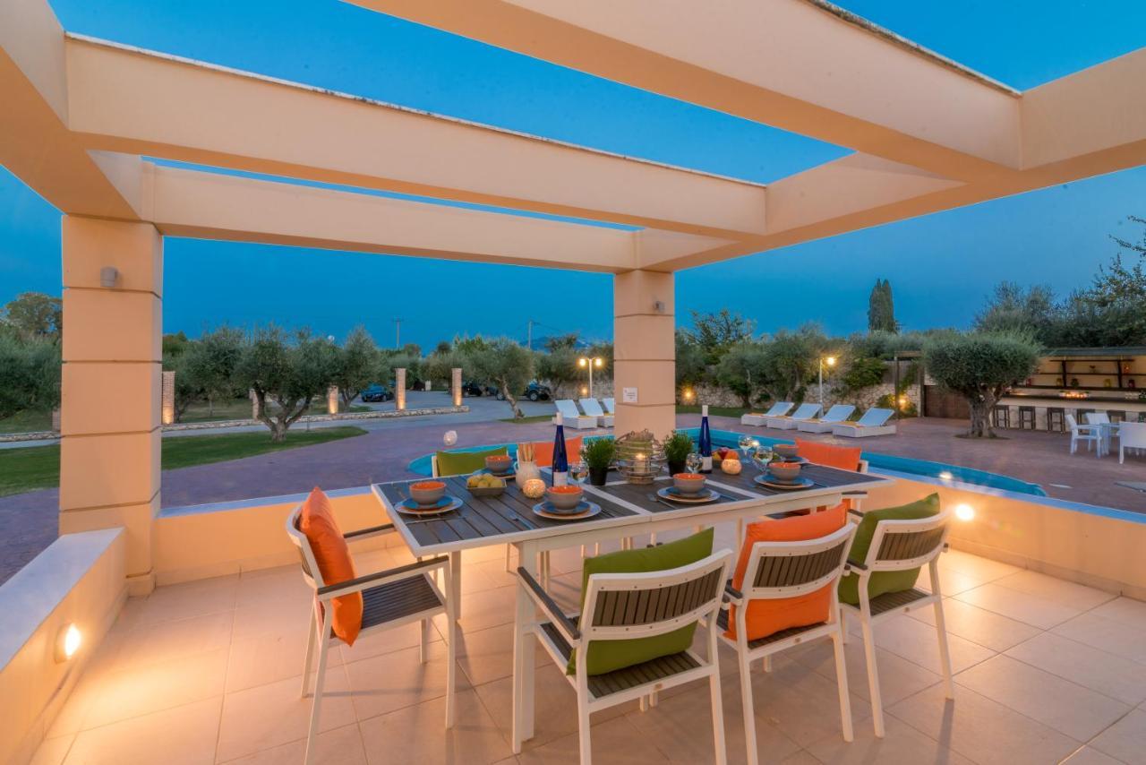 Astarte Villas - Istar Villa With Tennis Court Makhairádhon Exterior foto
